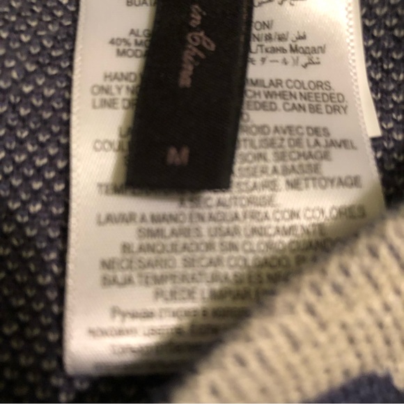 BCBG Malina sweater dress size M - Picture 5 of 8